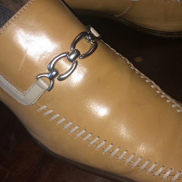 Men’s shoes